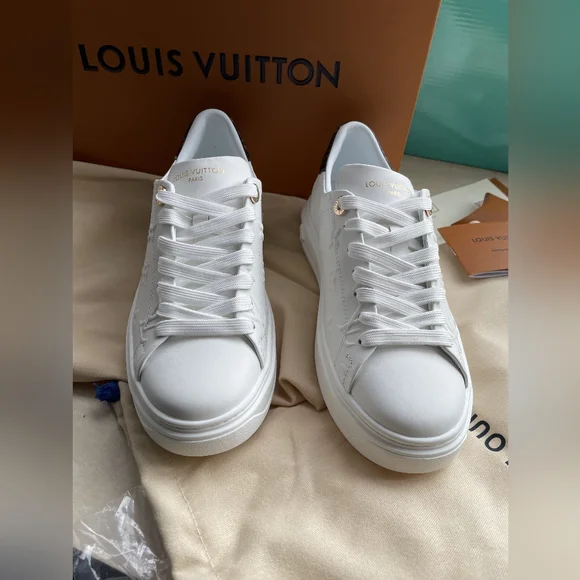 Louis Vuitton Time Out Sneakers - Picture 4 of 13